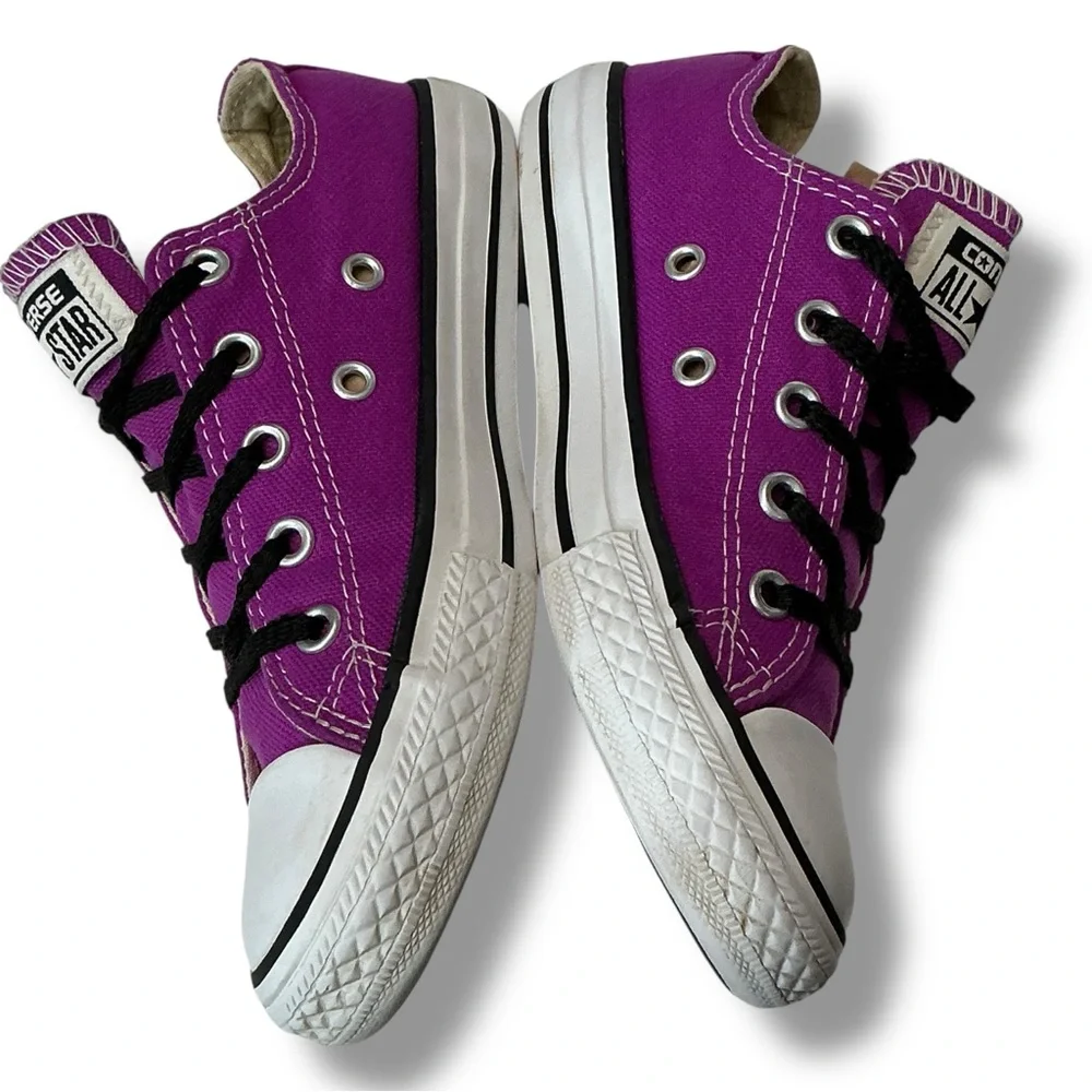 Converse Violet Canvas Sneakers US Youths Size 13